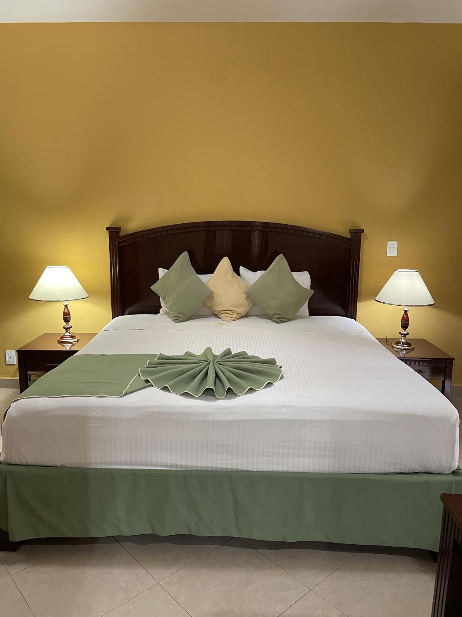 Hotel Centenario Iguala 外观 照片