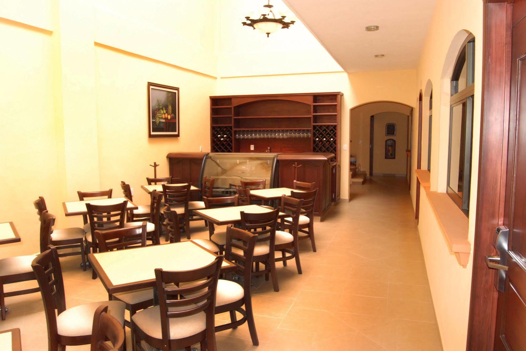 Hotel Centenario Iguala 外观 照片